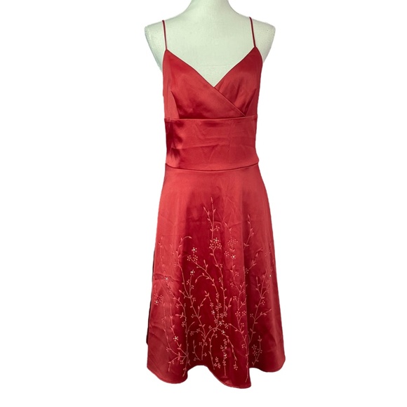 Embroidered Beaded Satin Dress 13 burgundy red underlay spaghetti strap Y2K - Picture 5 of 15